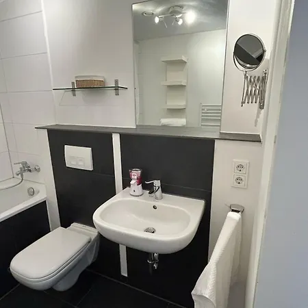 Modernes In Huerth In Bester Lage Apartament Kolonia